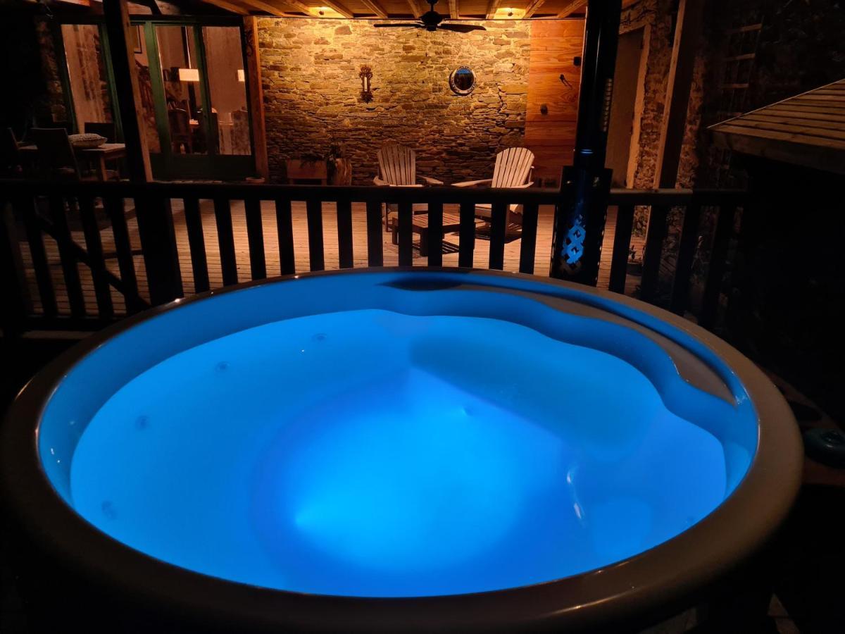 La Rhue Gites - Jacuzzi Jumilhac-le-Grand Екстер'єр фото